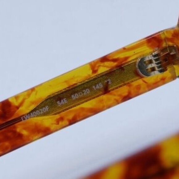 Loewe LW40020F 54E Sunglasses Havana Round Frame, Brown Lenses - Picture 9 of 11